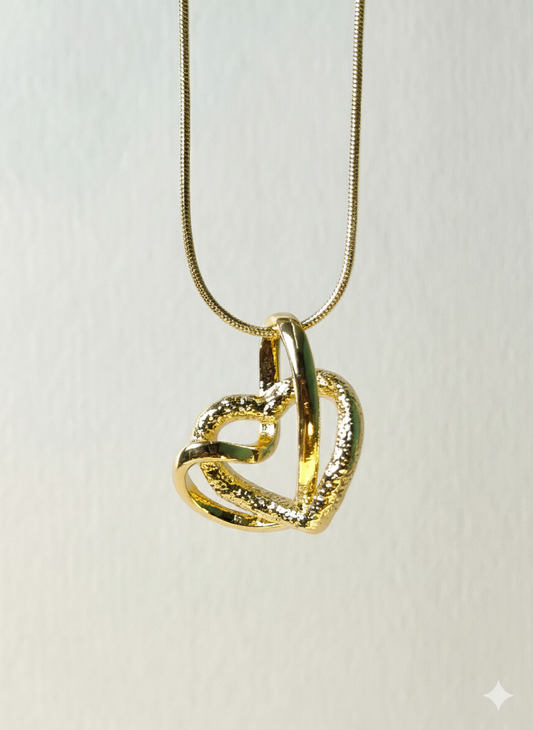 Rohari - The Intertwined Hearts Necklace