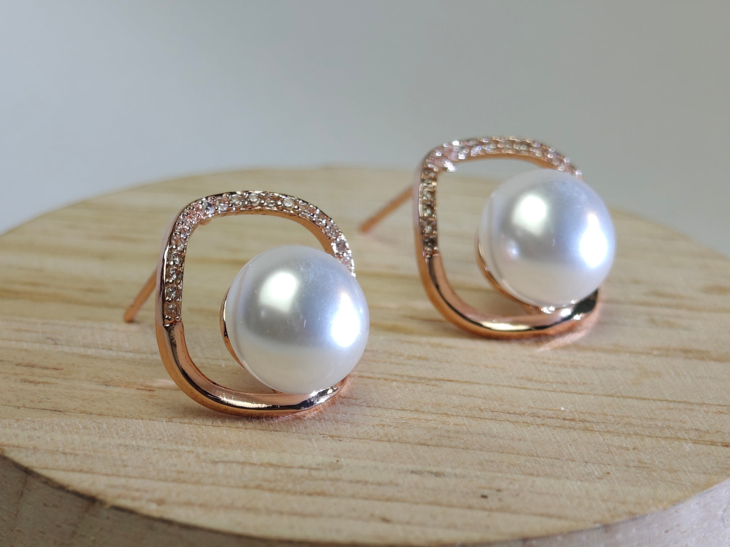 Rohari - Rose Gold Orbital Pearl & Pave Earrings