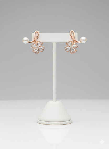 Rohari - Rose Gold Lucky Clover Earring with Pearl