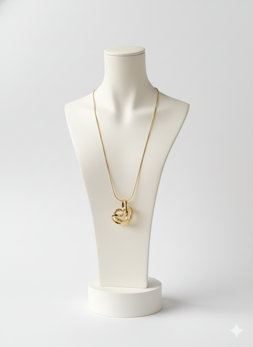 Rohari - The Intertwined Hearts Necklace