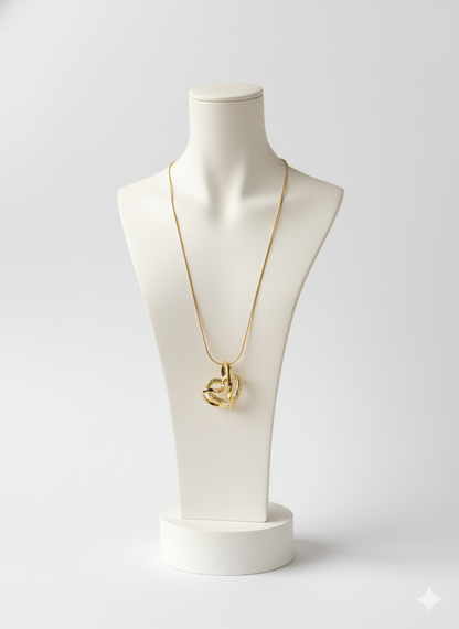 Rohari - The Intertwined Hearts Necklace