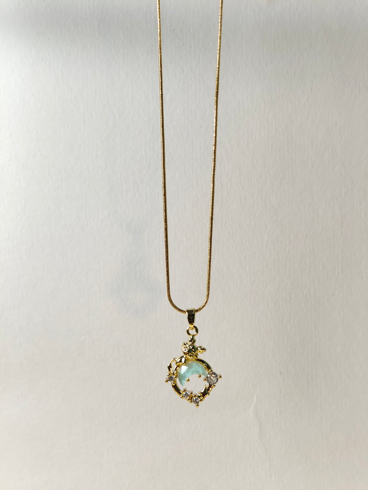 Rohari - The Celestial Globe Necklace