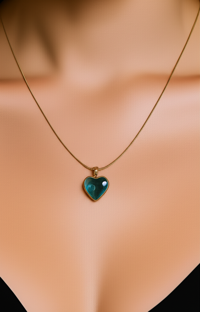 Rohari - The Ocean Heart Necklace